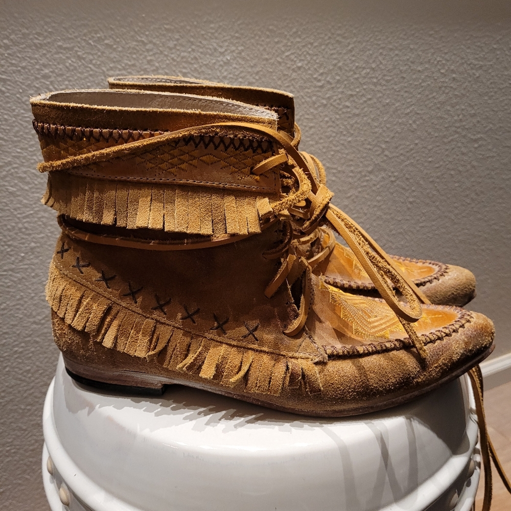 Freebird "Tribe" Boots Size 9